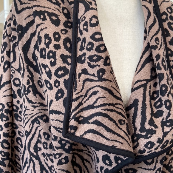 MIDNIGHT VELVET Womens Black Brown Leopard Hi-Low Open Draped Sweater Jacket SZM - Picture 7 of 9